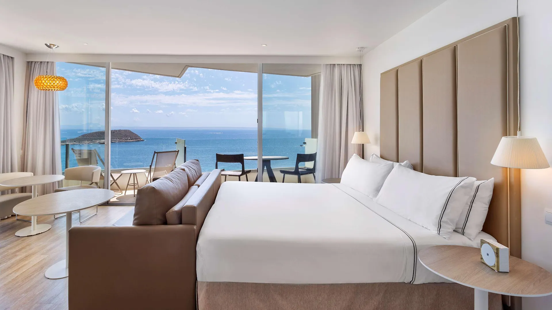 Melia Calvia Beach Magaluf  4*, Magaluf (Mallorca) Spain